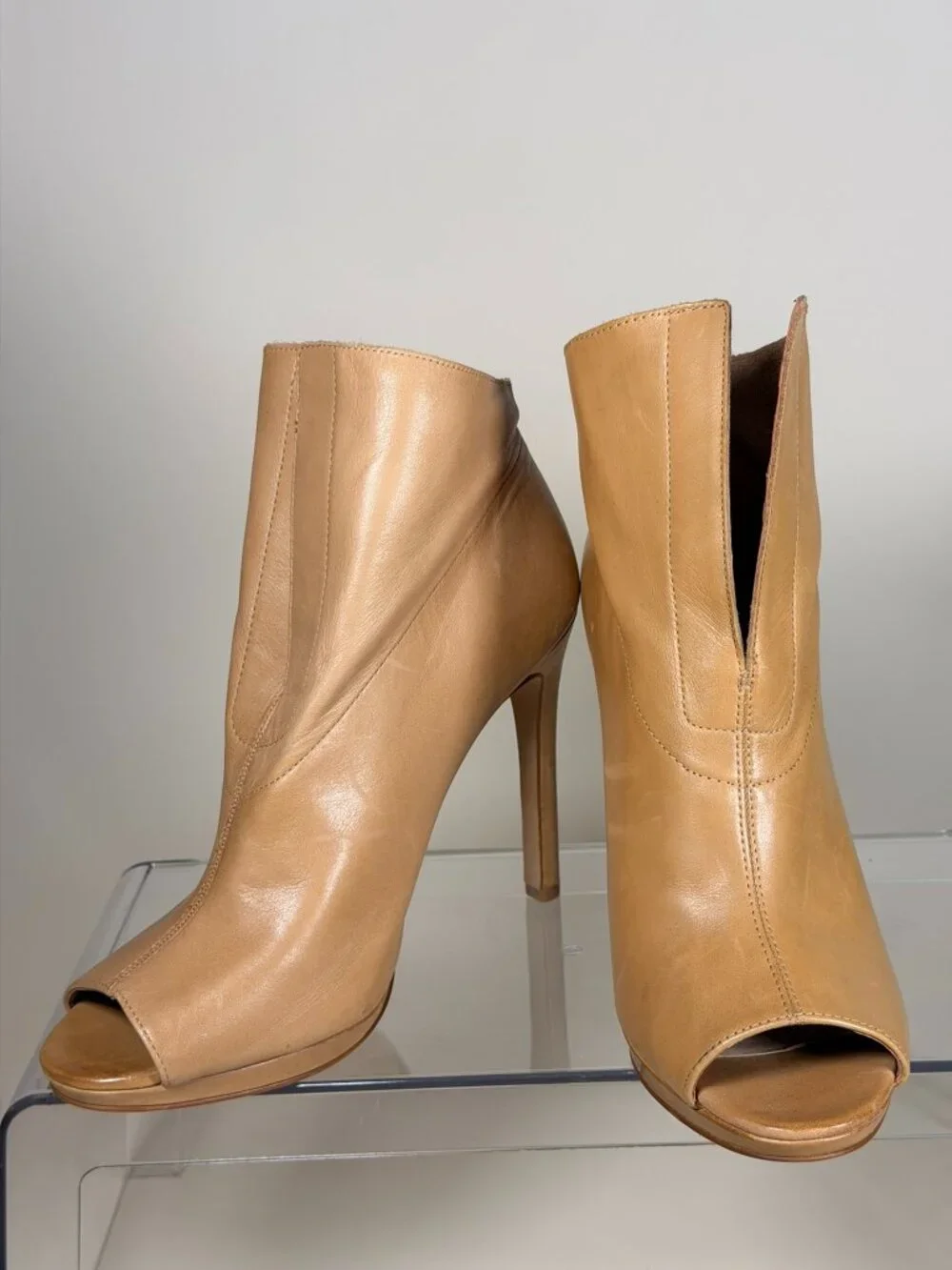 Vince Camuto Tan Leather Peep Toe Stiletto Ankle Booties Sz 10